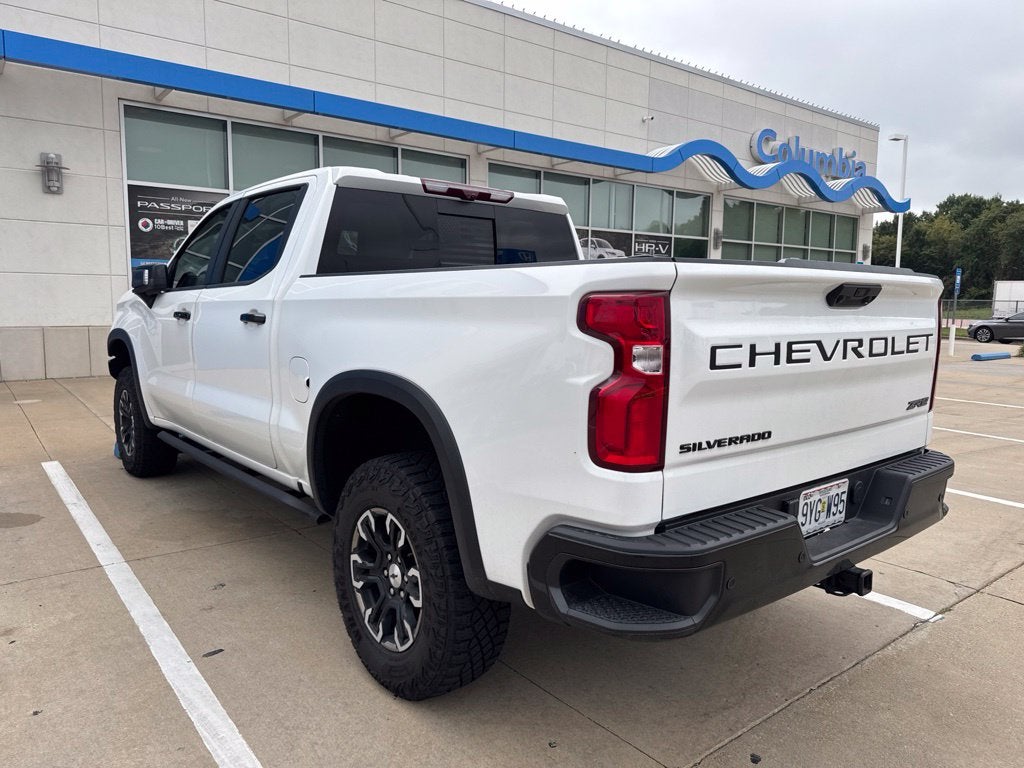 2024 Chevrolet Silverado 1500 ZR2