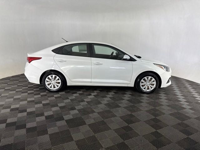 2019 Hyundai Accent SE