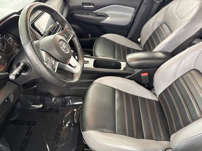2021 Nissan Kicks SR