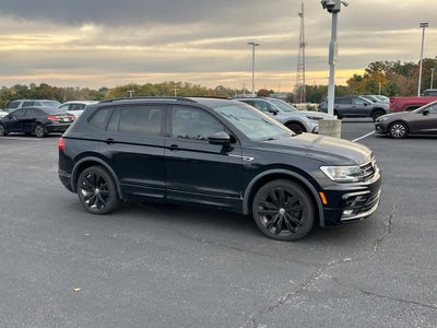2020 Volkswagen Tiguan 2.0T SE R-Line Black