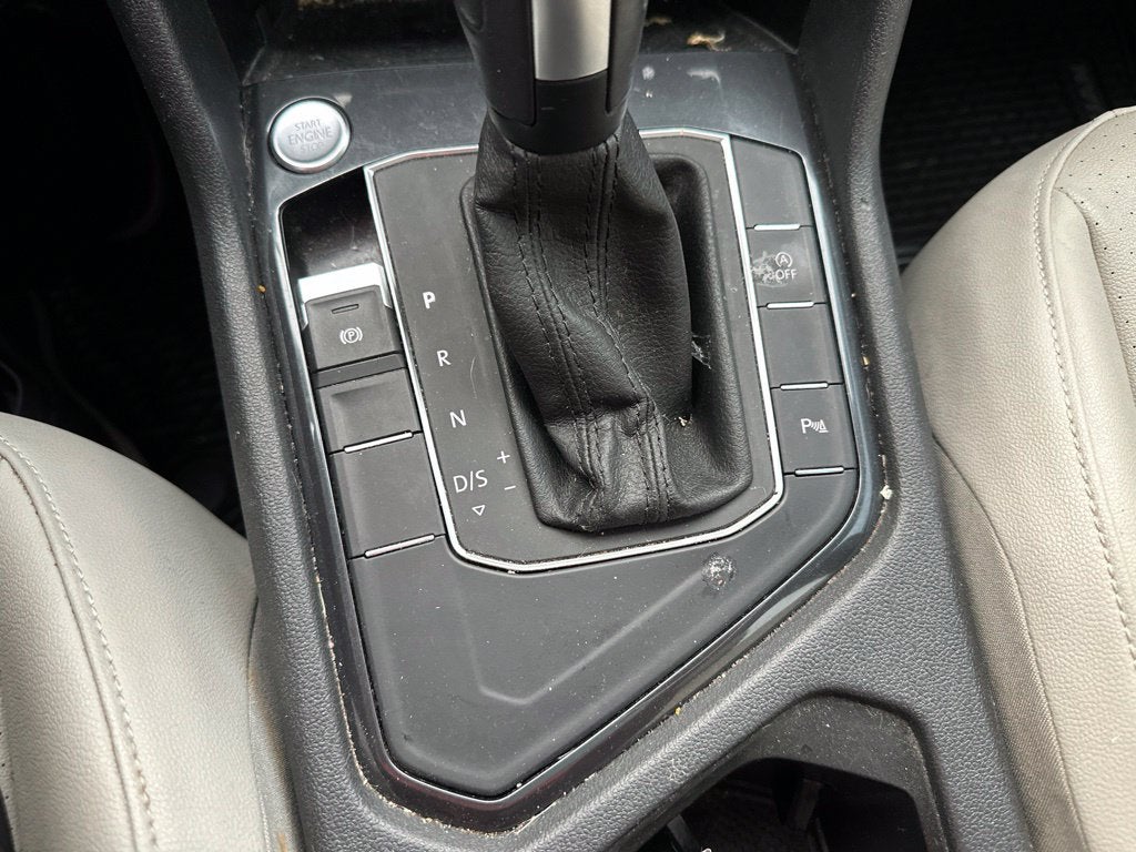 2020 Volkswagen Tiguan 2.0T SE R-Line Black