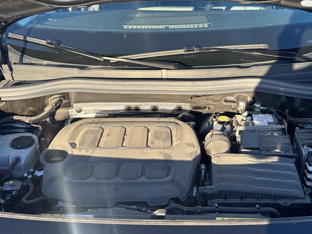 2025 Volkswagen Tiguan 2.0T SE