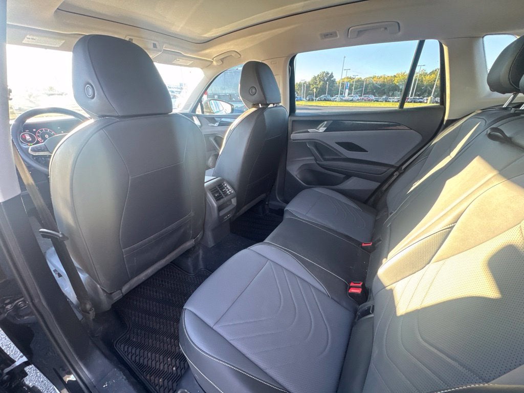 2025 Volkswagen Tiguan 2.0T SE