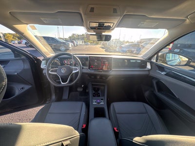 2025 Volkswagen Tiguan 2.0T SE