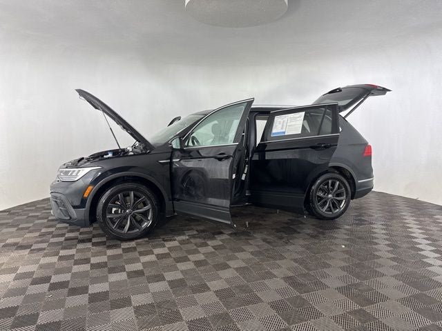 2024 Volkswagen Tiguan 2.0T SE