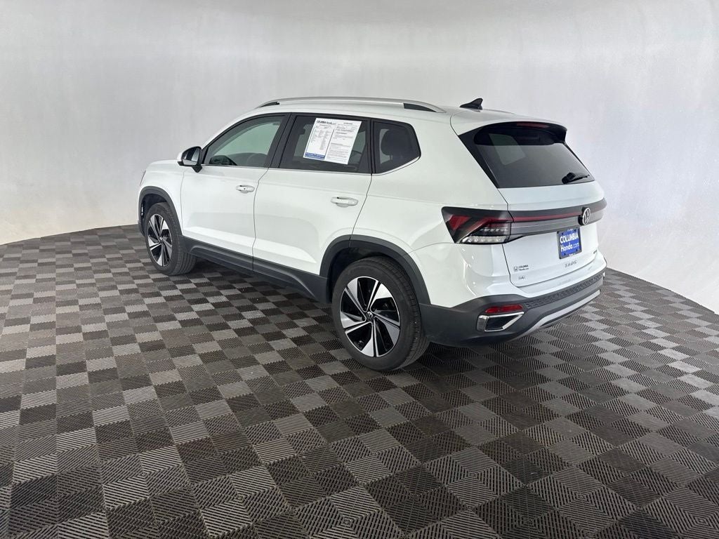 2025 Volkswagen Taos 1.5T SE