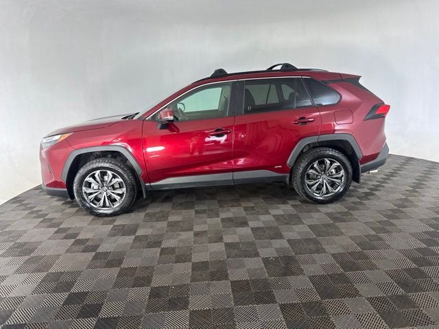 2022 Toyota RAV4 Hybrid XLE Premium