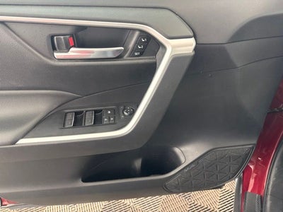 2022 Toyota RAV4 Hybrid XLE Premium