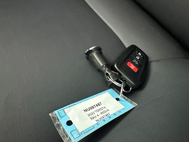 2022 Toyota RAV4 Hybrid XLE Premium