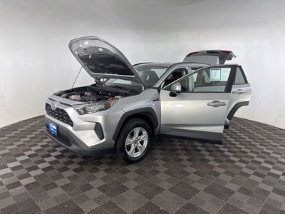 2020 Toyota RAV4 Hybrid LE