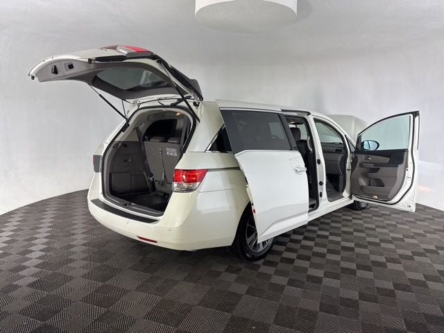 2016 Honda Odyssey Touring Elite