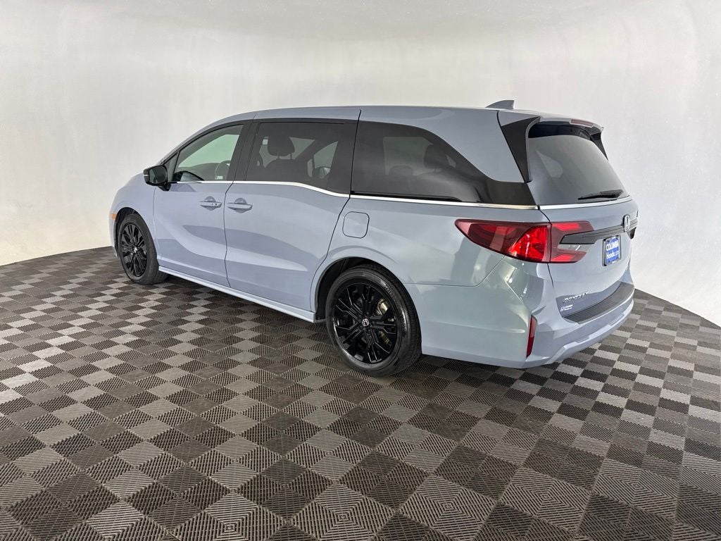 2025 Honda Odyssey Sport L - Photo 9