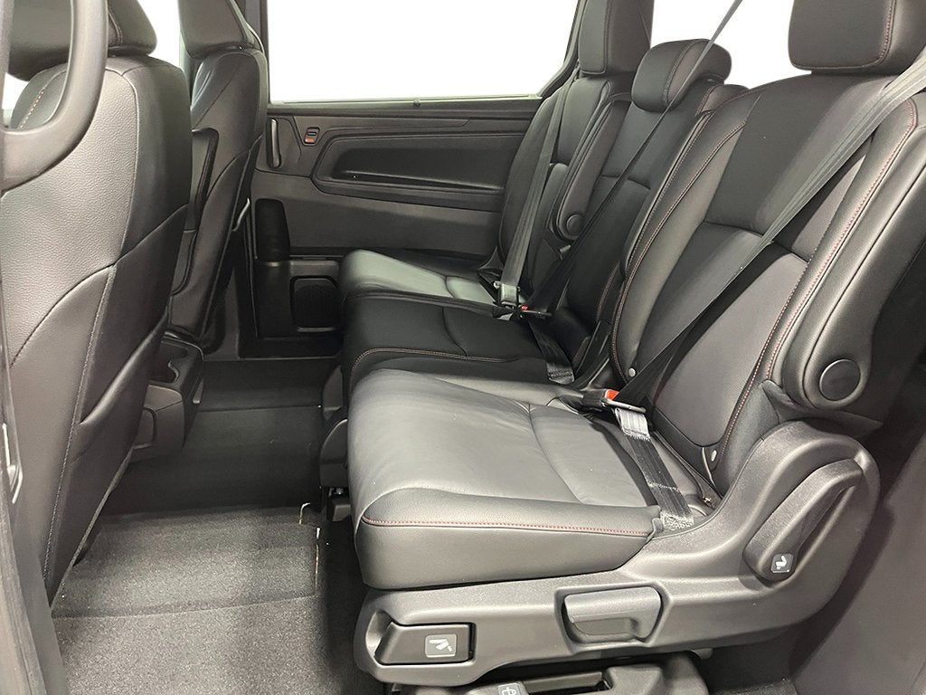 2027 Honda Odyssey Sport-L FWD