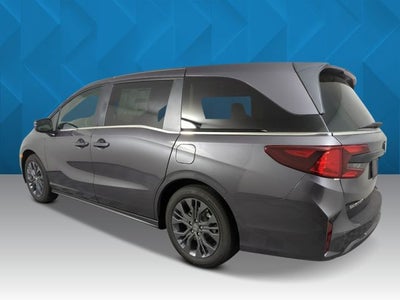 2026 Honda Odyssey Touring FWD