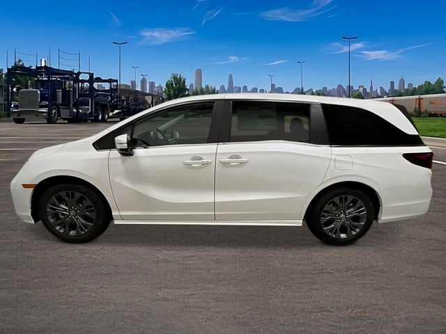 2026 Honda Odyssey Touring FWD