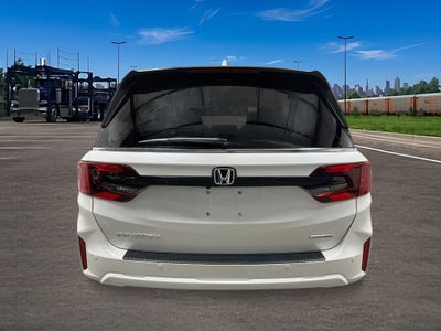 2027 Honda Odyssey Touring FWD