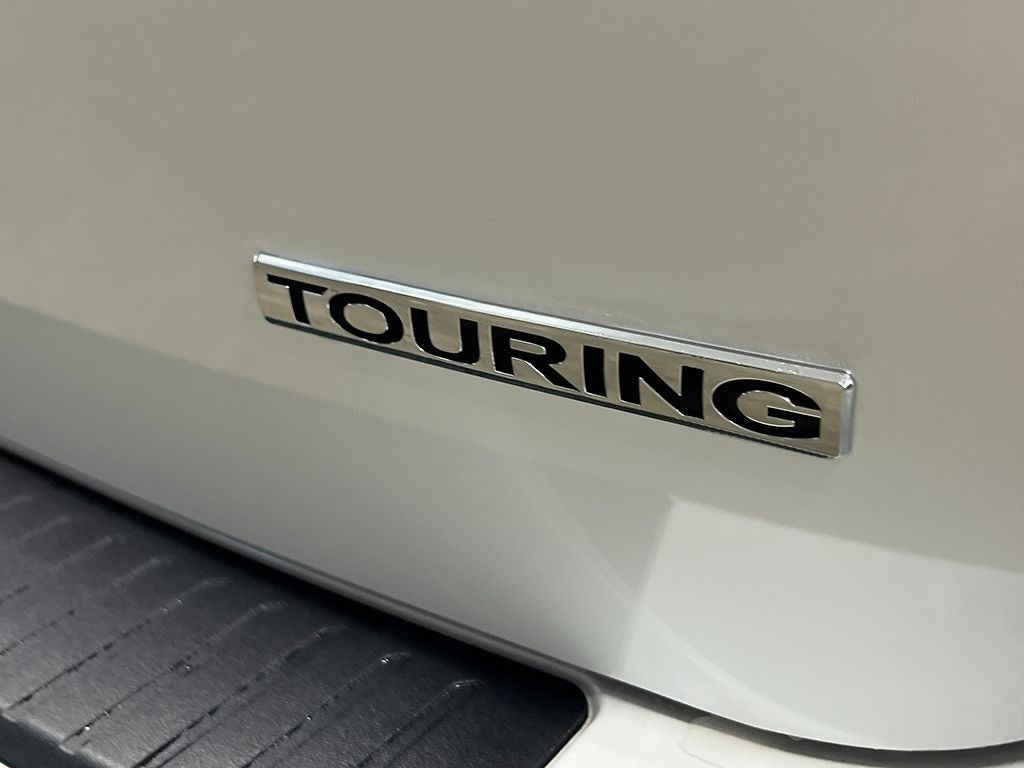 2027 Honda Odyssey Touring FWD