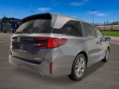 2027 Honda Odyssey Touring FWD