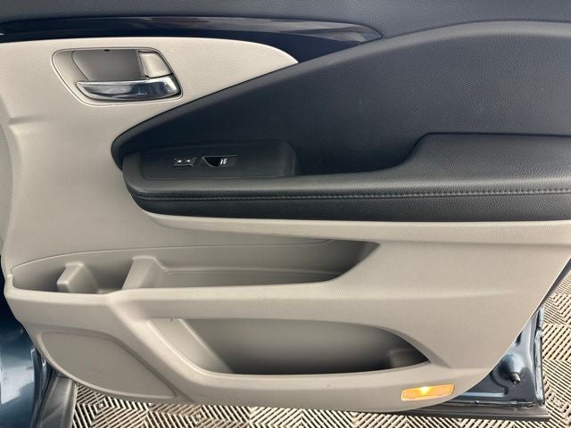 2022 Honda Pilot Elite