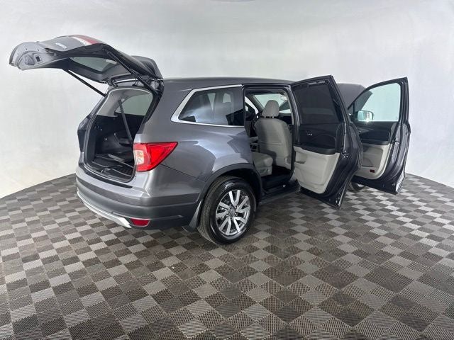 2020 Honda Pilot EX-L - Photo 17