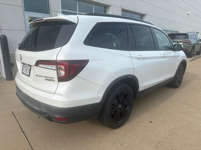 2021 Honda Pilot Black Edition