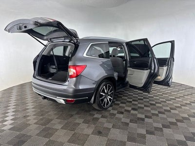 2020 Honda Pilot Touring 8 Passenger