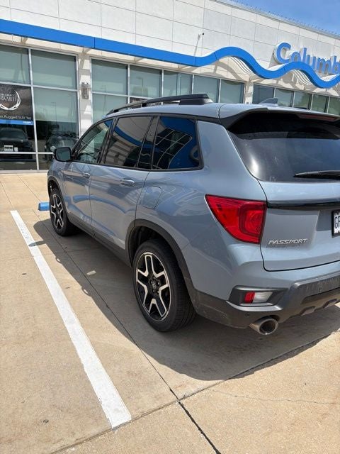 2023 Honda Passport Elite