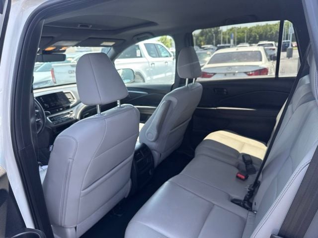 2023 Honda Passport EX-L - Photo 12