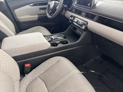 2023 Honda Pilot AWD LX