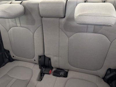 2023 Honda Pilot AWD LX