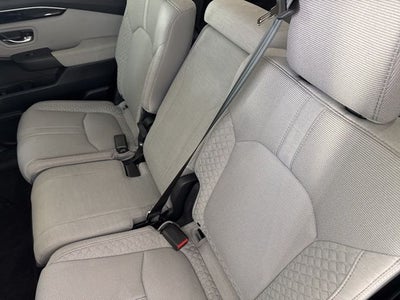 2023 Honda Pilot AWD LX