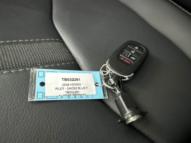 2026 Honda Pilot EX-L - Photo 37