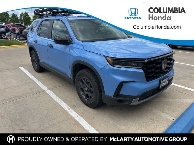 2025 Honda Pilot TrailSport AWD's photo