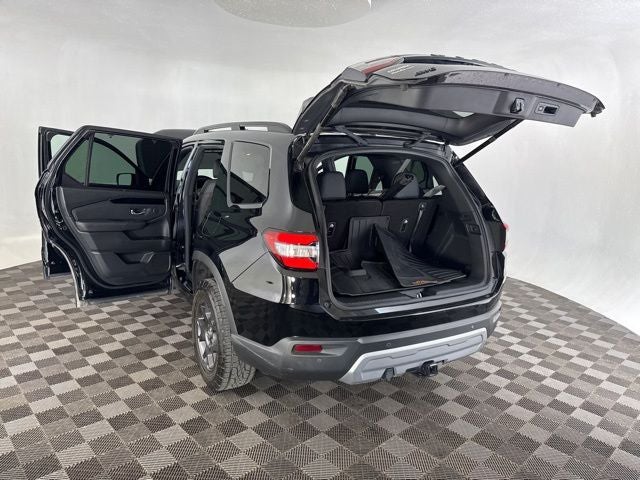2025 Honda Pilot AWD TrailSport