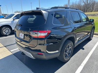 2025 Honda Pilot TrailSport
