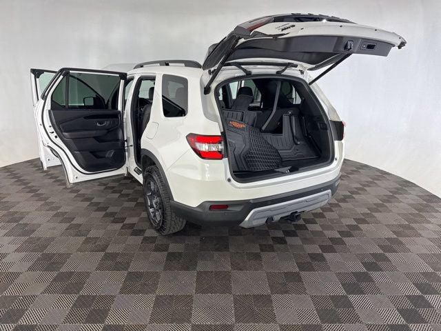 2025 Honda Pilot AWD TrailSport