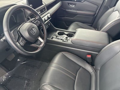 2025 Honda Pilot AWD TrailSport