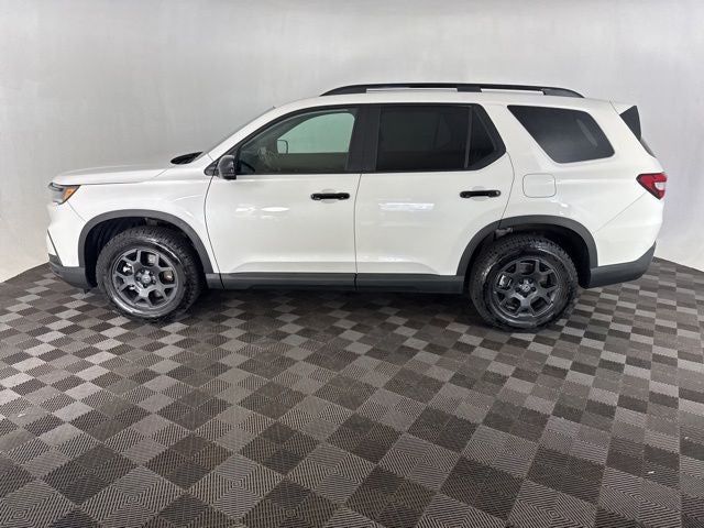 2025 Honda Pilot AWD TrailSport