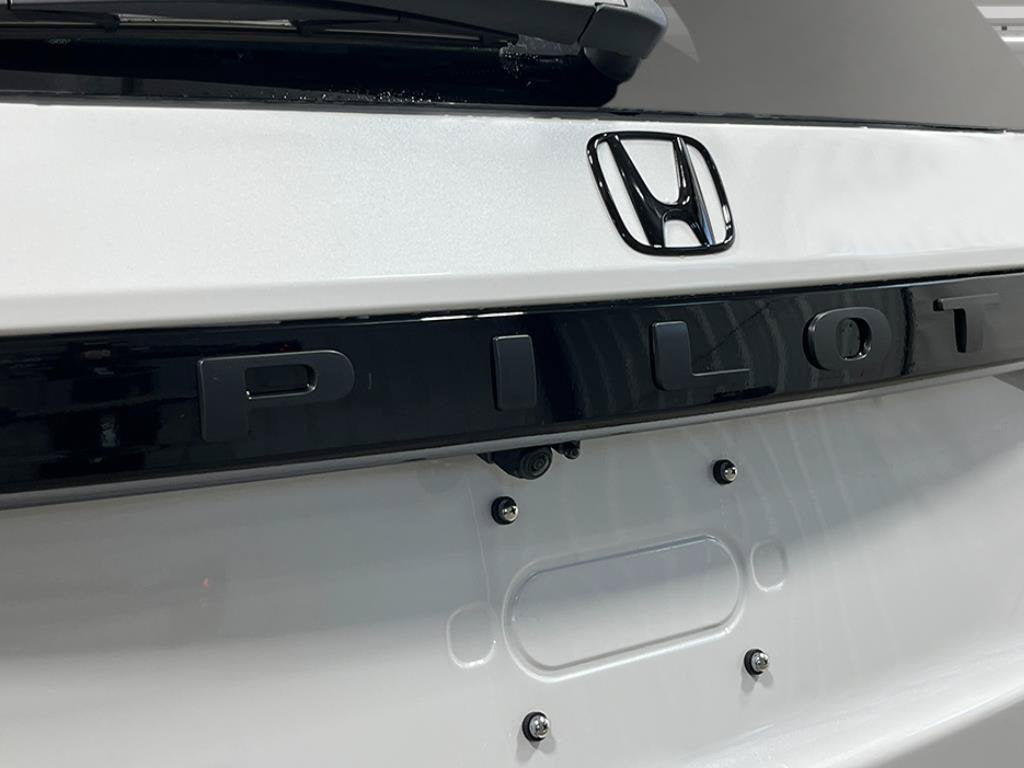 2026 Honda Pilot Touring AWD