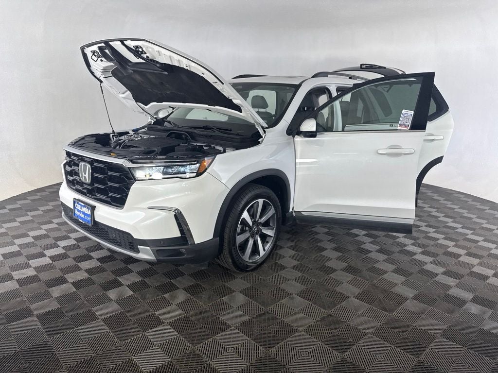 2025 Honda Pilot Touring
