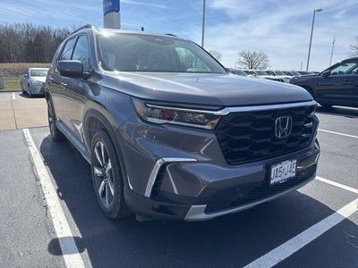 2024 Honda Pilot Touring