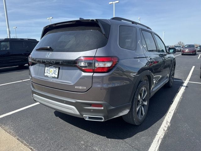 2024 Honda Pilot Touring