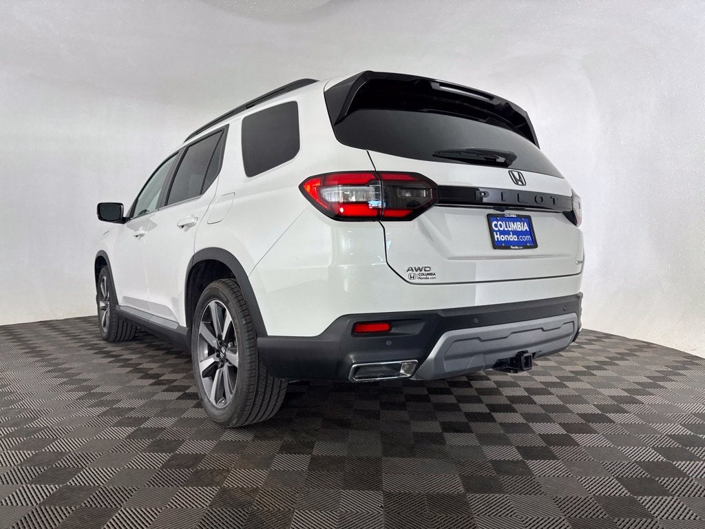 2025 Honda Pilot Touring