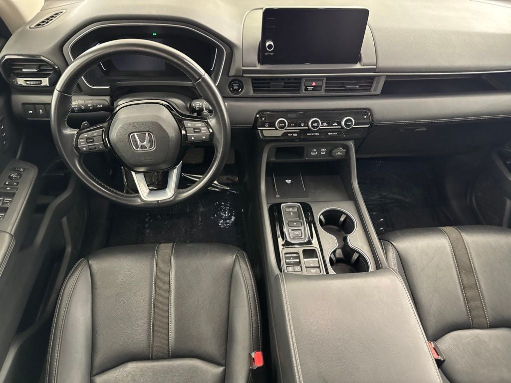 2025 Honda Pilot Touring - Photo 26
