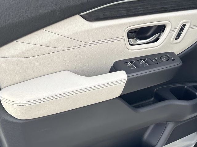 2026 Honda Pilot Touring AWD