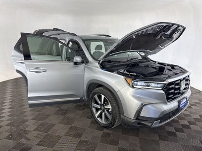 2023 Honda Pilot AWD TRG