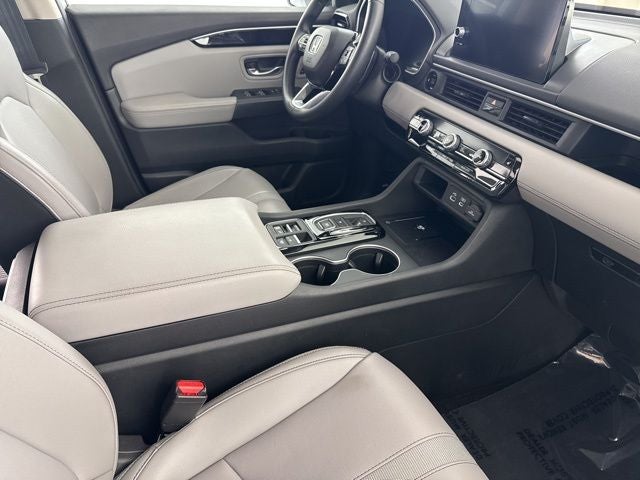 2023 Honda Pilot AWD TRG