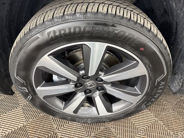2023 Honda Pilot AWD TRG