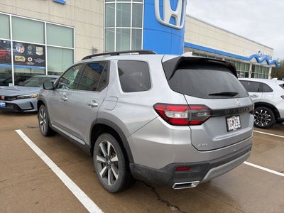 2023 Honda Pilot Touring
