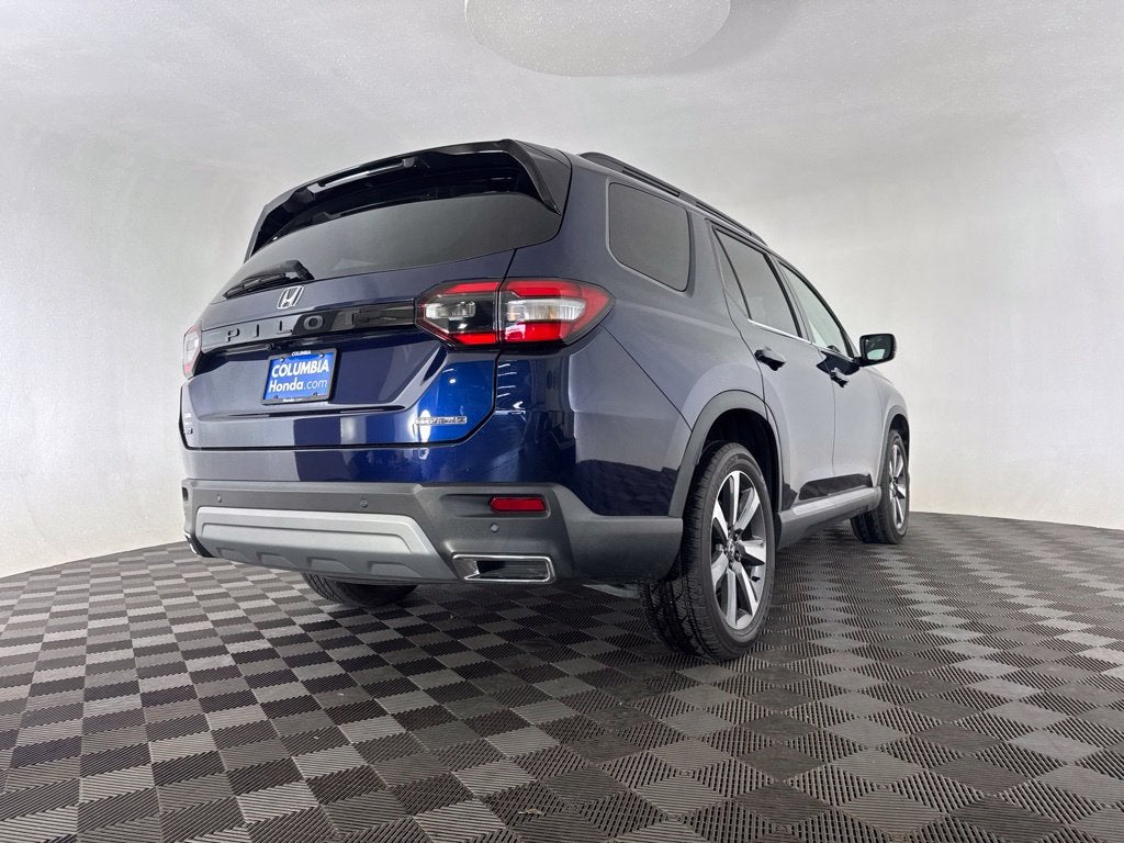 2025 Honda Pilot Touring - Photo 13